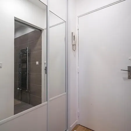 Du Parc Apartment *